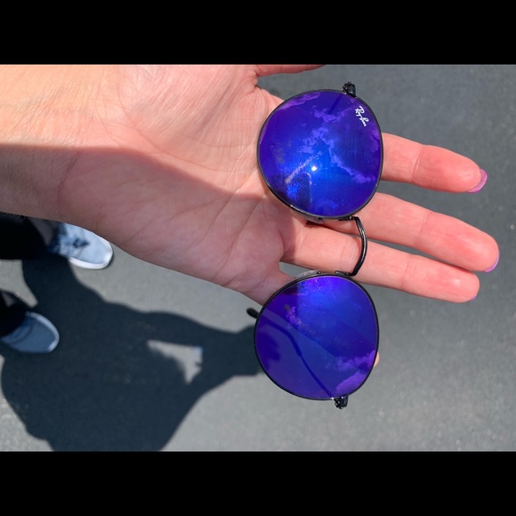 RAY BAN custom made black frame with purple lenses - Picture 7 of 8